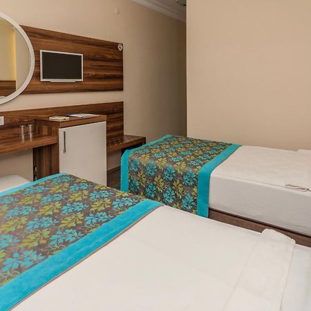 Kleopatra Blue Hawai Hotel Alanya Exterior photo