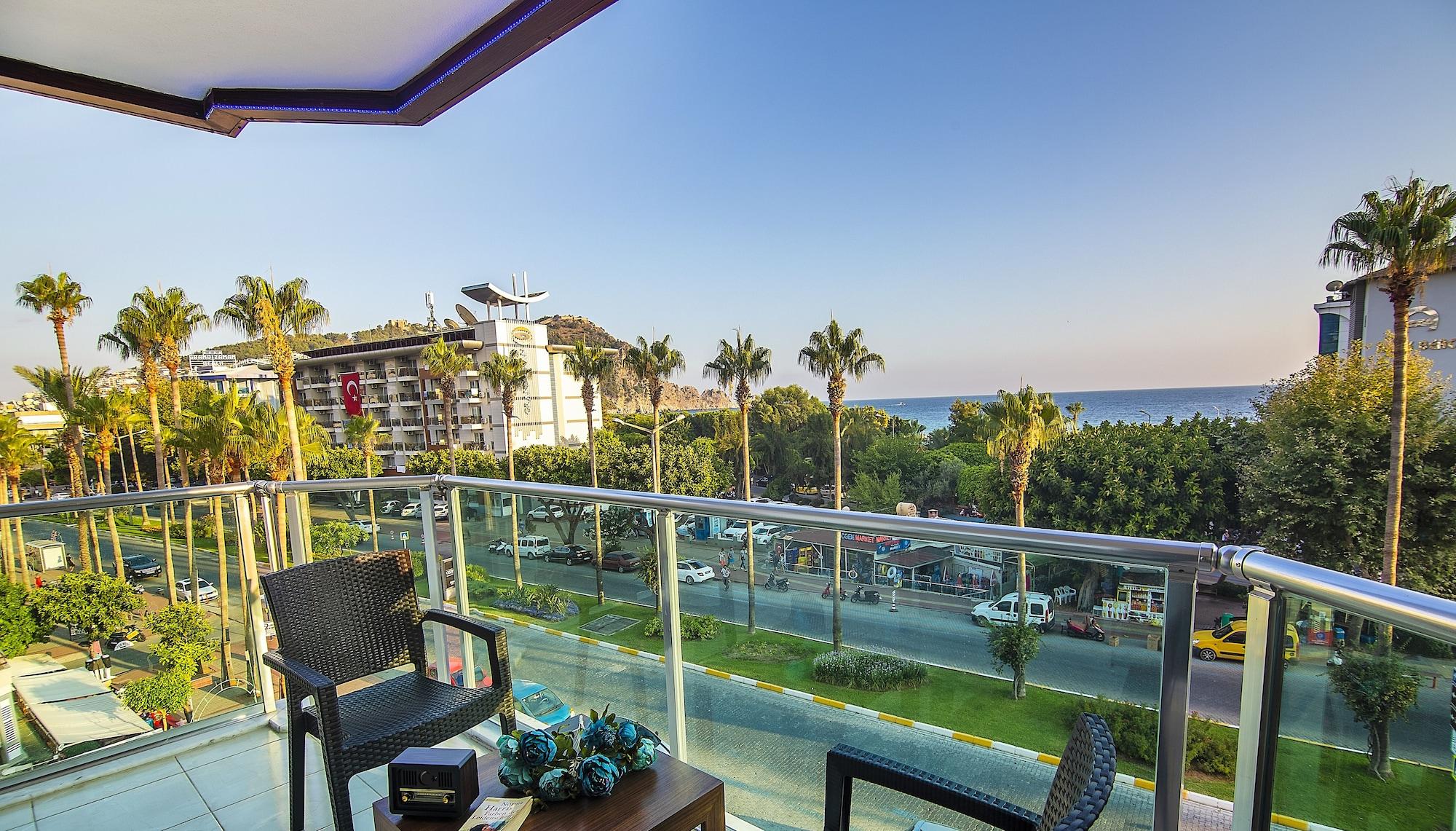 Kleopatra Blue Hawai Hotel Alanya Exterior photo
