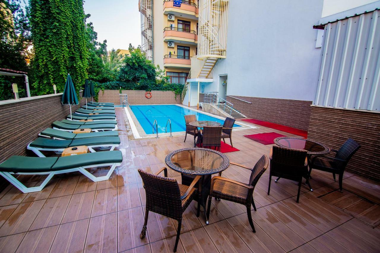 Kleopatra Blue Hawai Hotel Alanya Exterior photo